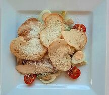 Цезарь с курицей