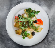 Рулеты из баклажанов с ореховой начинкой