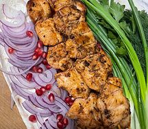 Шашлык из курицы на шпажках