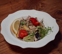 Сом в сливочном соусе 