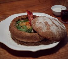 Наваристый гороховый суп в хлебе