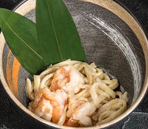 Ланьчжоу с креветками в сливочном соусе 