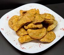 Жареные вареники с картофелем и грибами