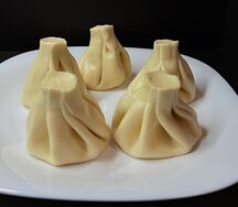 Отварные Хинкали с сыром сулугуни 