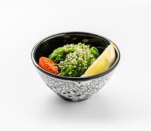 Чука с кунжутным соусом
