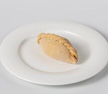 Пирожок с капустой и грибами