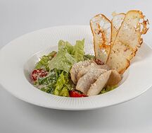 Цезарь с курицей