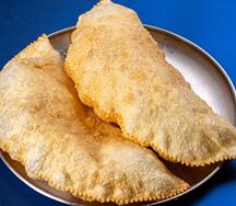 Чебурек с картофелем и сыром