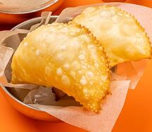 Мини-чебуреки с сыром 