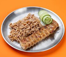Котлетка-кебаб куриная с жареными макарошками 