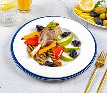 Запеченная рулька ягненка