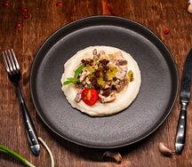 Бефстроганов с пюре 