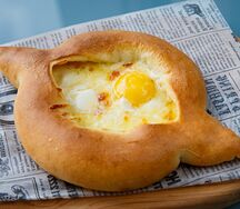 Хачапури по-аджарски