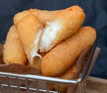 Сырные палочки