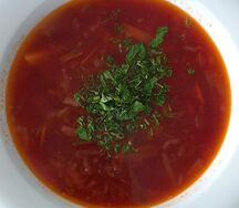 Борщ с пампушками
