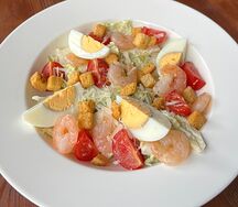 Цезарь с креветками 