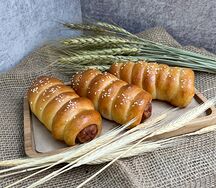 Сосиска в тесте печеная