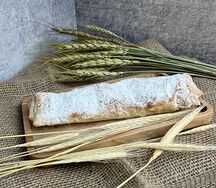 Штрудель с яблоком