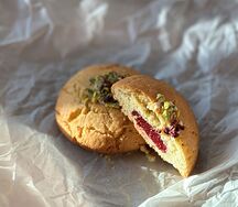 Кукис фисташка малина