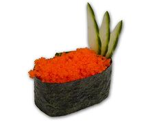 Гункан с тобико красной