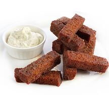 Гренки с соусом ранч