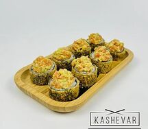 Теплый ролл с тра-таром из лосося