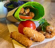 Ролл с креветками и сыром