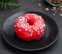 Пончик с заварным кремом