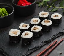 Ролл классический с грибами