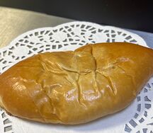 Пирожок с капустой 
