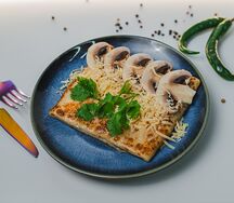 Блинчик с грибами и сырами