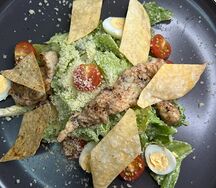 Цезарь с курицей
