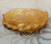 Пирожок с брусникой