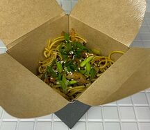 Wok лапша Яичная с курочкой