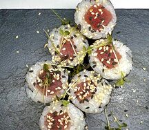 Хосомаки с тунцом