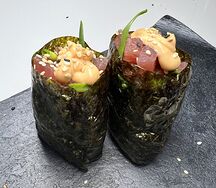 С  тунцом и зелёным луком