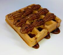 Кленовый сироп и пеканы