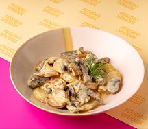 Скоблянка с языком и грибами
