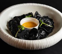 Пельмени с креветкой и курицей
