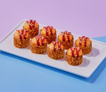 Запеченный ролл с куриными стрипсами и беконом