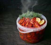 Средние варёные раки