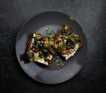 Вафля с печеными овощами