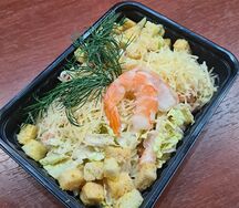 Салат Цезарь с креветками