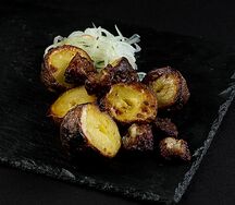Печёный картофель с салом