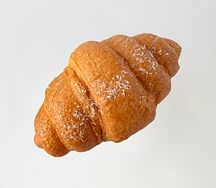 Круассан с кокосовым кремом