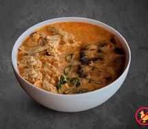 Суп Том ям кай с индейкой су-вид и шампиньонами