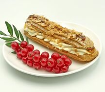 Эклер Карамельный