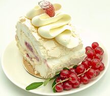 Меренговый рулет