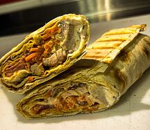 Шаурма классическая со свининой 