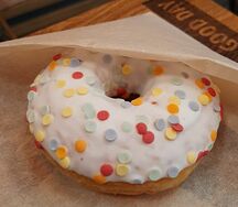 Донат с посыпкой Конфетти